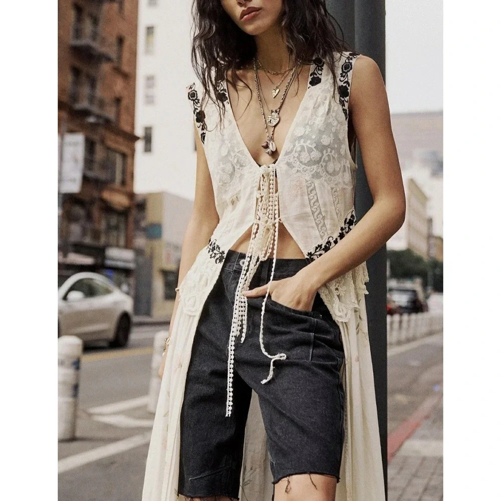 Free People Ghost Town High‎ Rise Long Short Size 26 NWT